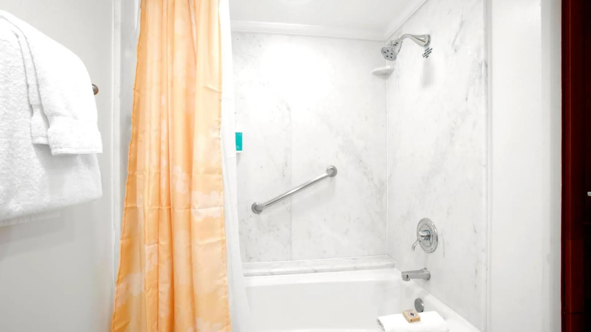 Kbm Resorts Free Car The Whaler Resort Wh1-211 Renovated Villa W Ac Beachfront Views Kaanapali Apartment